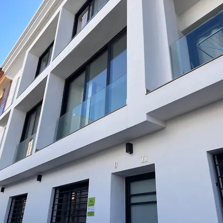 New & Cosy At פואנגירולה